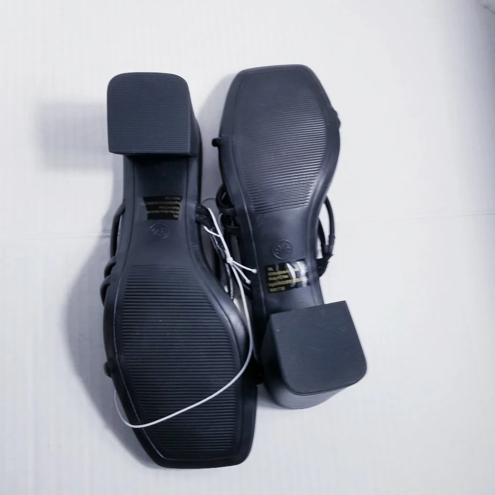 NWT A NEW DAY BLACK HEELS SIZE 9.5